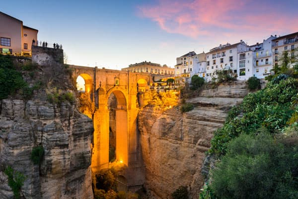 Ronda - Pont Neuf et villages blancs